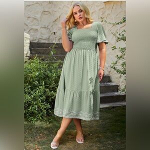 Chic Sage Midi Dress